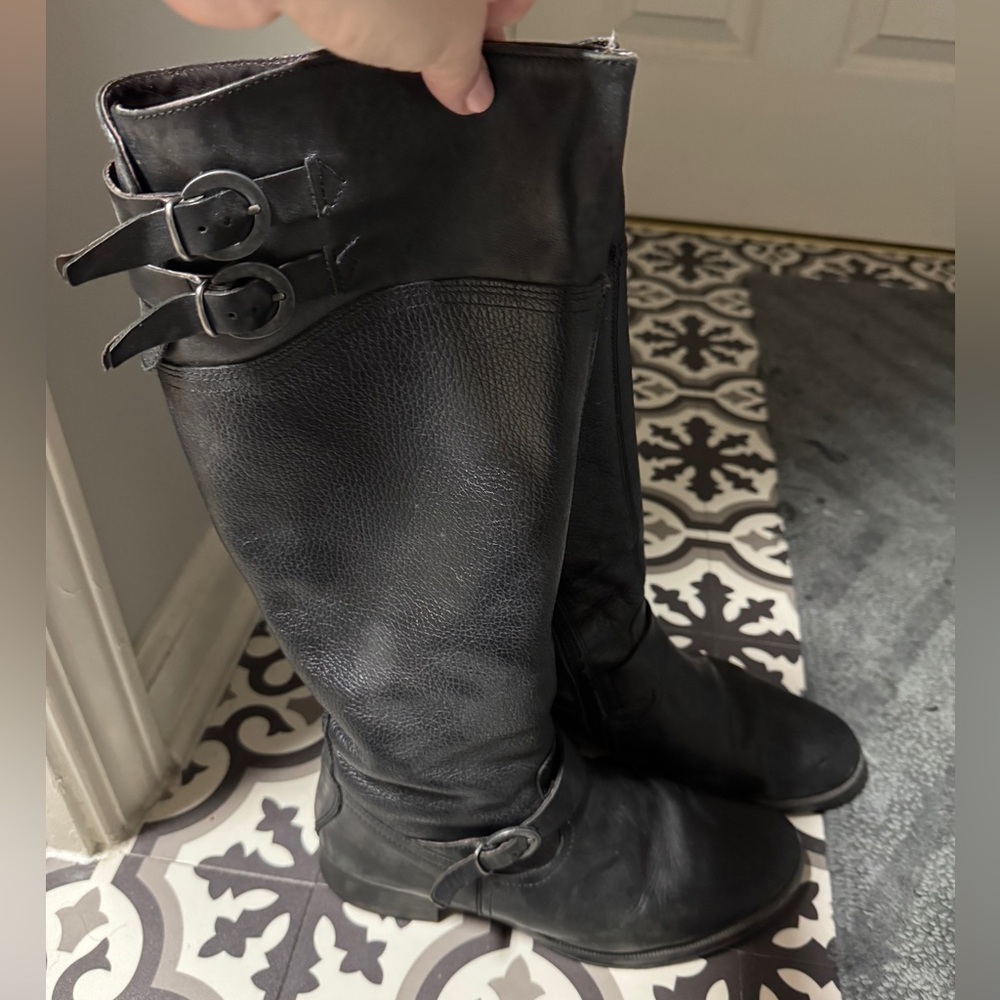Excellent Aldo knee high rugged leather boots